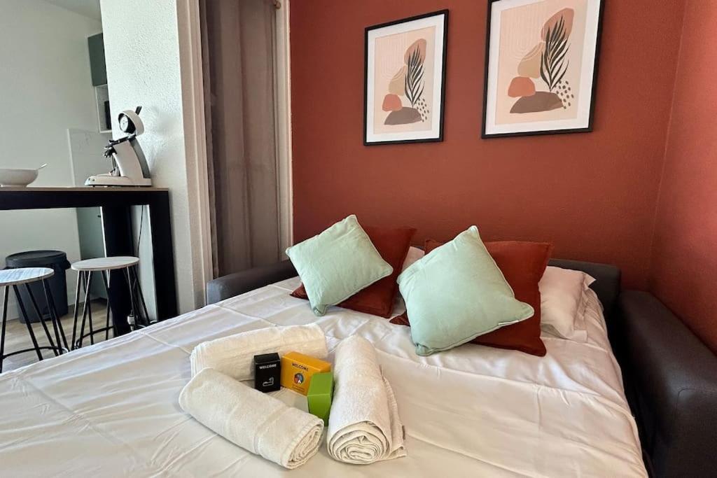 050 - Le Grand Mottois Studio, 2pers - 100m Apartment