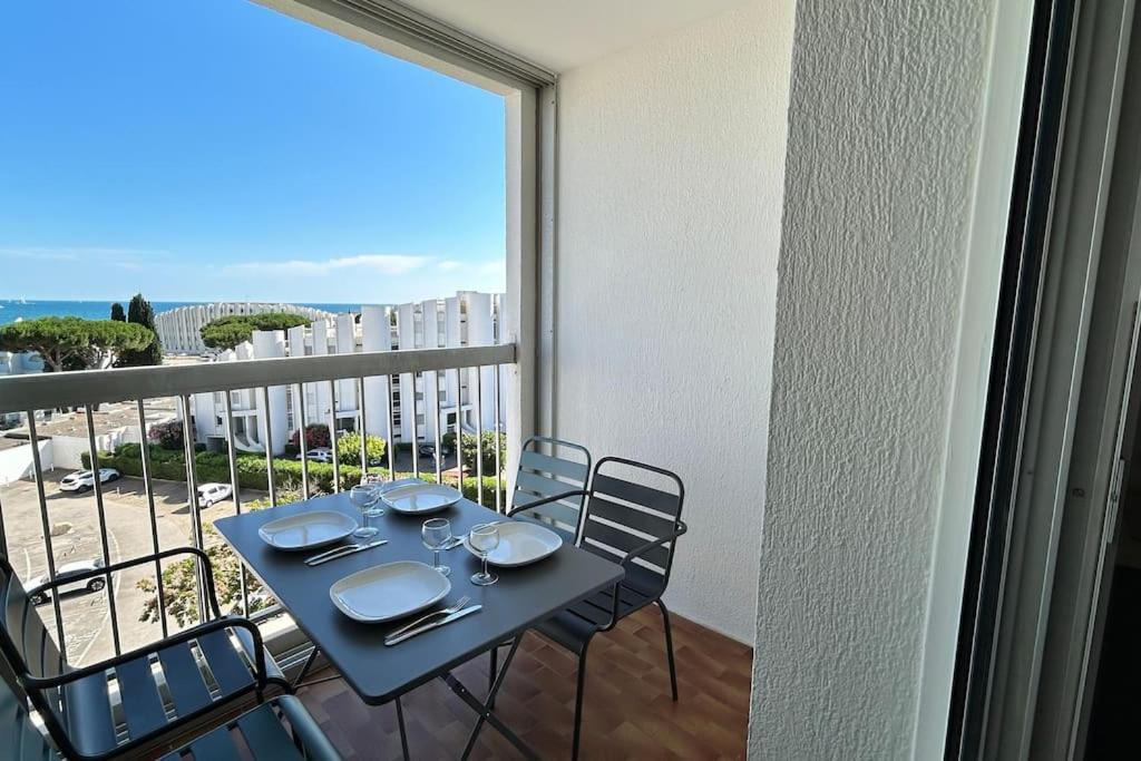 050 - Le Grand Mottois Studio, 2pers - 100m Apartment *